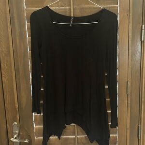 Final Touch Black Long sleeve Tunic - size M